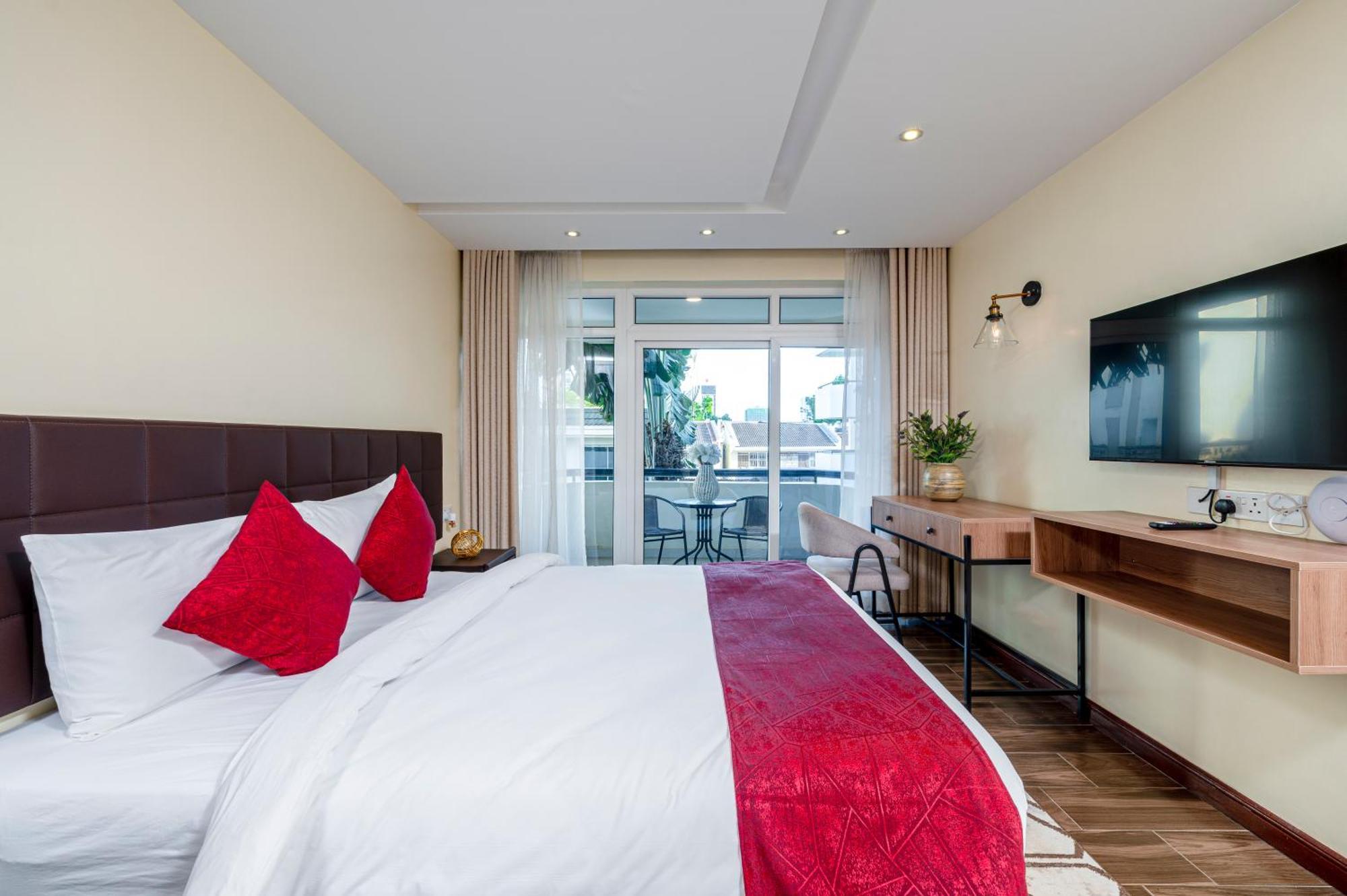Roma Court Serviced Apartments Найроби Экстерьер фото