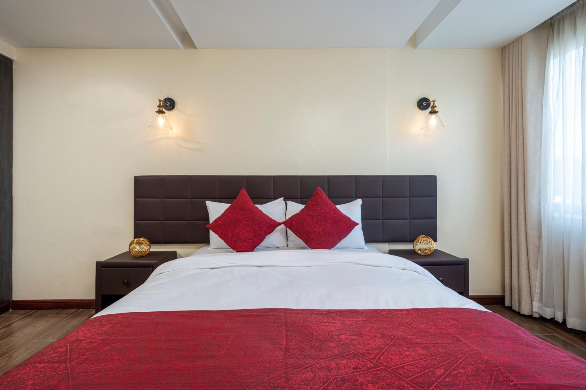 Roma Court Serviced Apartments Найроби Экстерьер фото